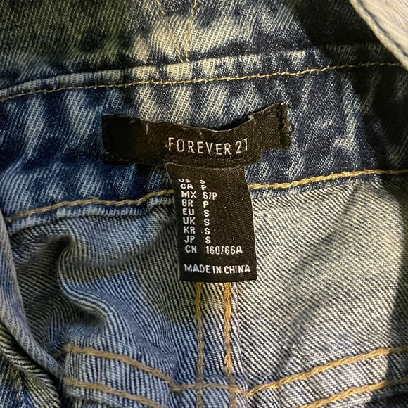 Forever 21 distressed skinny leg denim overalls - Picture 4 of 4